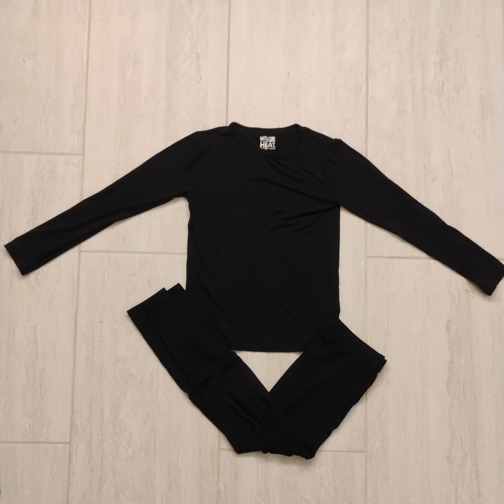 32 Degrees Heat Boys Medium Black Thermal Base Layer Set Top and Pants 2 Piece